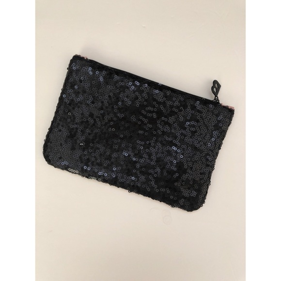 NEW Betty Boop by Ipsy Sequin Cosmetic Glam Bag - Picture 3 of 6